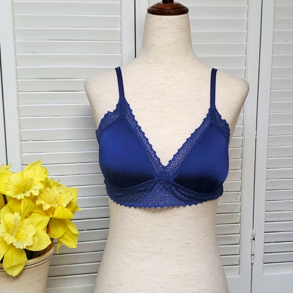 Aerie Blue Happy Day Padded Bralette Size M